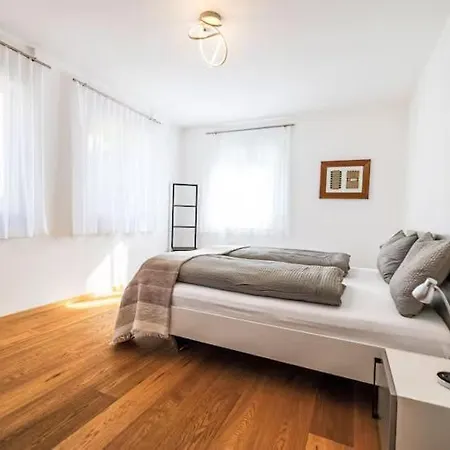 דירה Appartamenti Leukerbad לויקרבאד